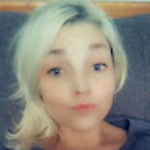 Meet your Posher, Shana